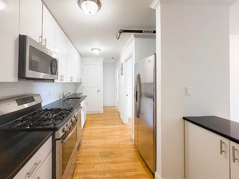 567 W 125th St #1A — Photo 3