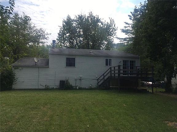 2nd image of 2608 N Sheffield Dr