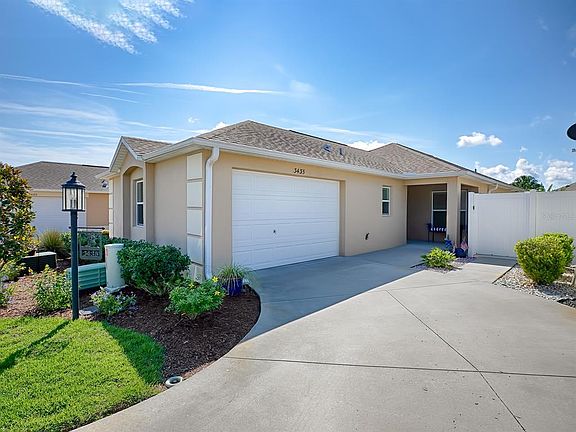 3rd image of 3435 Allison Pl