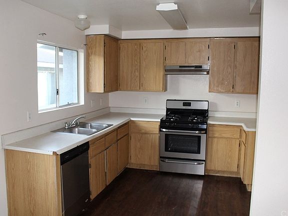 5th image of 9640 Park St APT 2