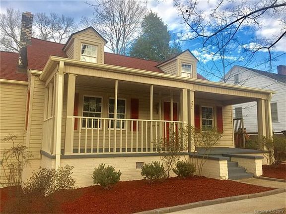 3rd image of 224 Park St
