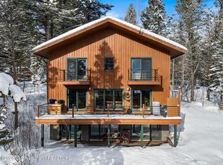 6815 W Paintbrush Trl, Wilson, WY 83014