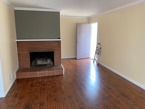 2nd image of 282 Saint Catherine Dr