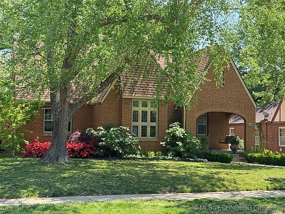 4th image of this home