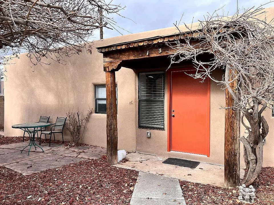 715 Onate Pl #2