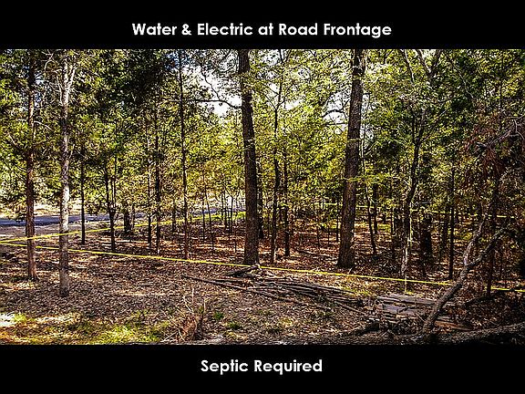 3rd image of Cedar Oaks Dr