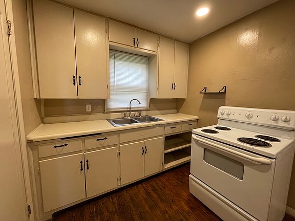 4th image of 602 W Oklahoma Ave