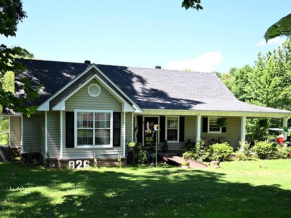 2nd image of 826 County Road 82