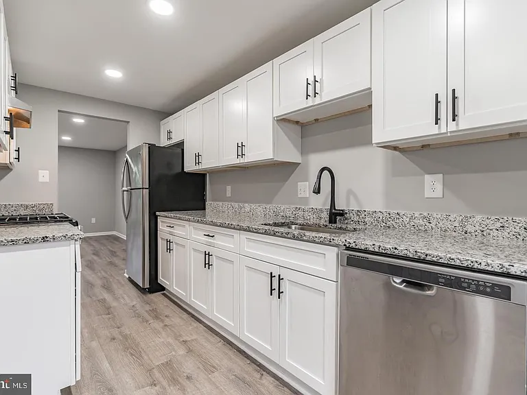 14365 Watery Mountain Ct — Photo 10
