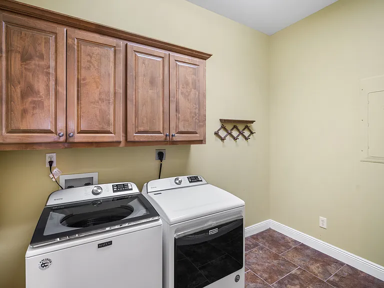 125 Chestnut Rdg — Photo 22