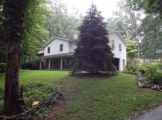 2705 Overview Rd, Hampstead, MD 21074