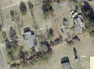 388 Gurganus Rd, Maple Hill, NC 28454