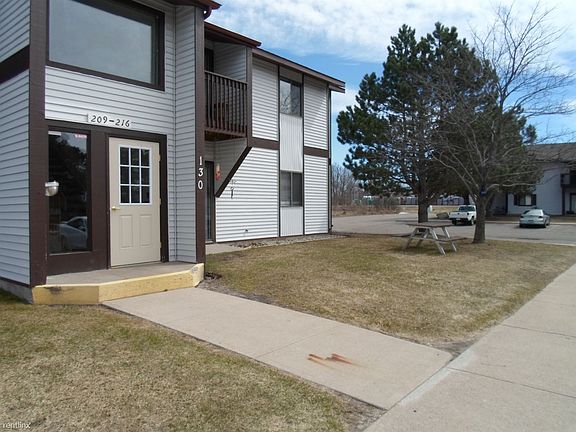 Exterior View of Chippewa Apartments