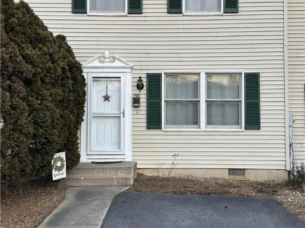 1645C Canal St, Northampton, PA 18067