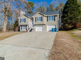 1238 Cabots Dr, Auburn, GA