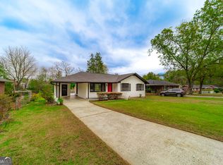 5181 Jones Cir, College Park, GA 30349