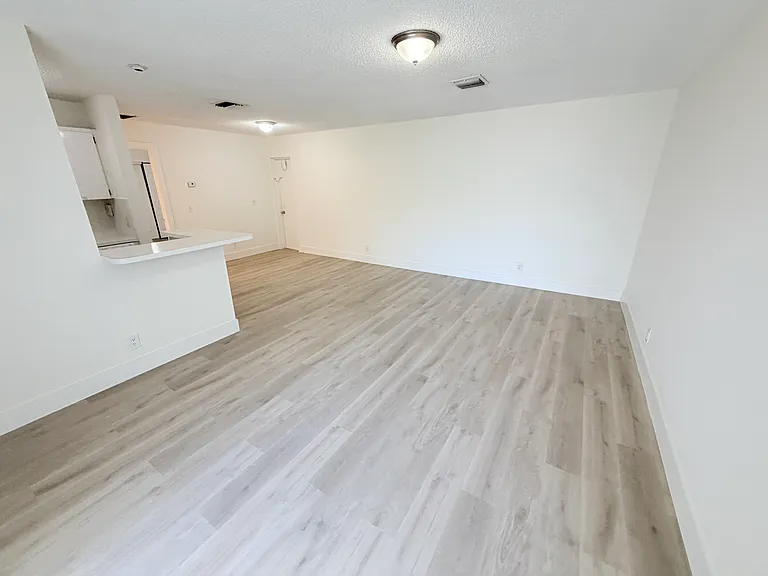34 Crossings Cir #D — Photo 8