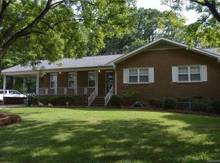 442 Patrick Rd, Gastonia, NC 28056