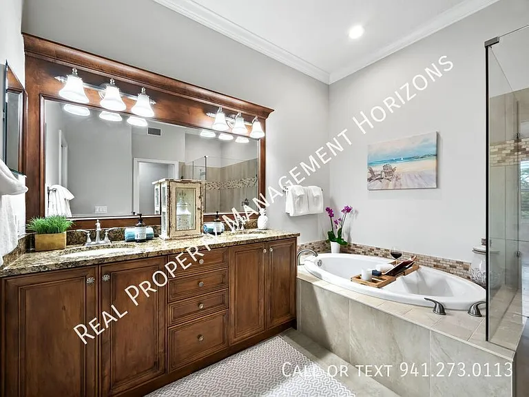 8737 Pebble Creek Ln — Photo 31