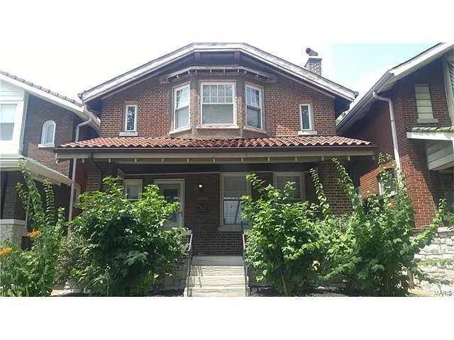 5209 S Kingshighway Blvd photo 1