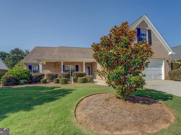 413 Crossroads Dr, Social Circle, GA 30025