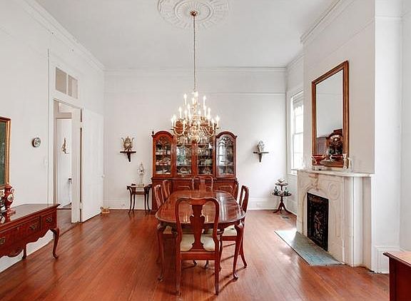 4th image of 1023 Washington Ave