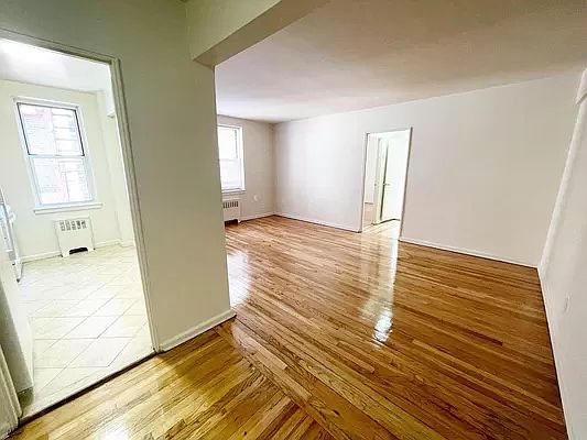 5th image of 143-06 Barclay Ave #B