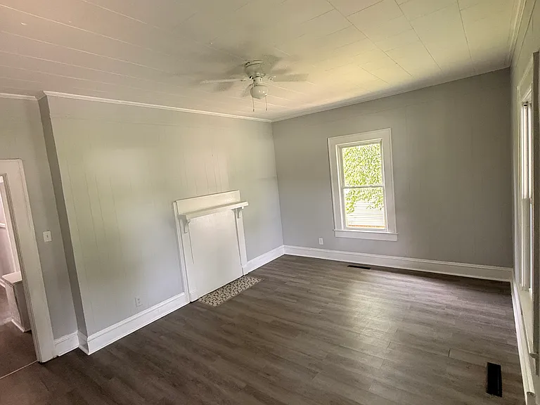 518 Lakeside Ave — Photo 19