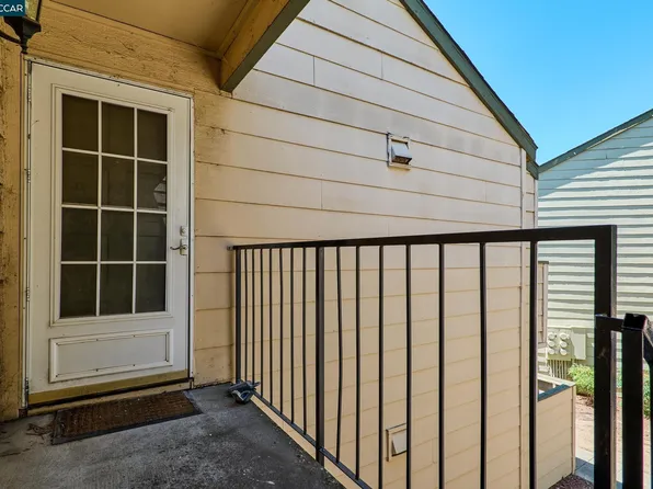 8220 Center Pkwy APT 41, Sacramento, CA 95823