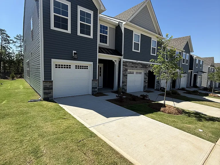 7635 Ethora Way — Photo 8