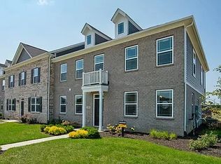 2790 Maricopa Blvd, Whitestown, IN 46075