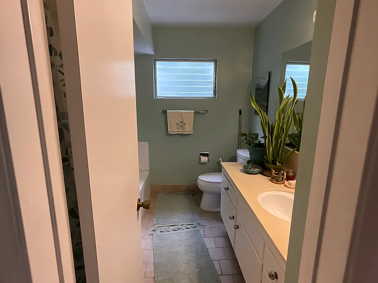 1830 Taft Ave #306 — Photo 5