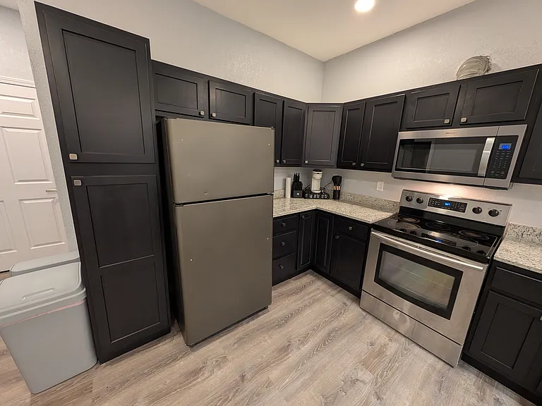 118 Canadian St — Photo 7