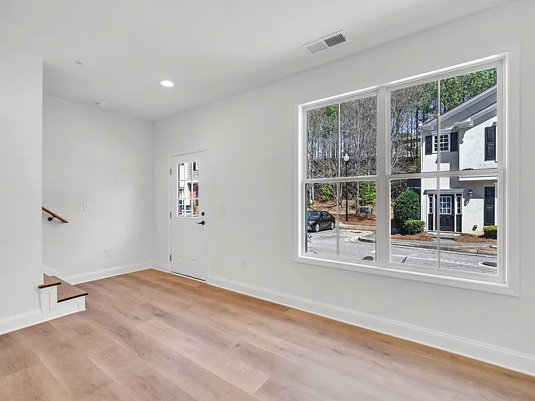 203 Riverstone Commons Cir — Photo 15