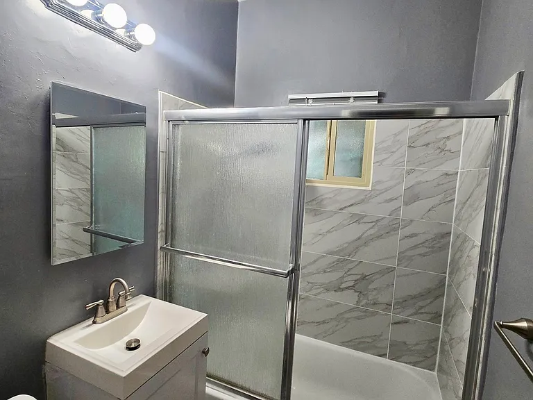 1140 E Elk Ave #3 — Photo 5
