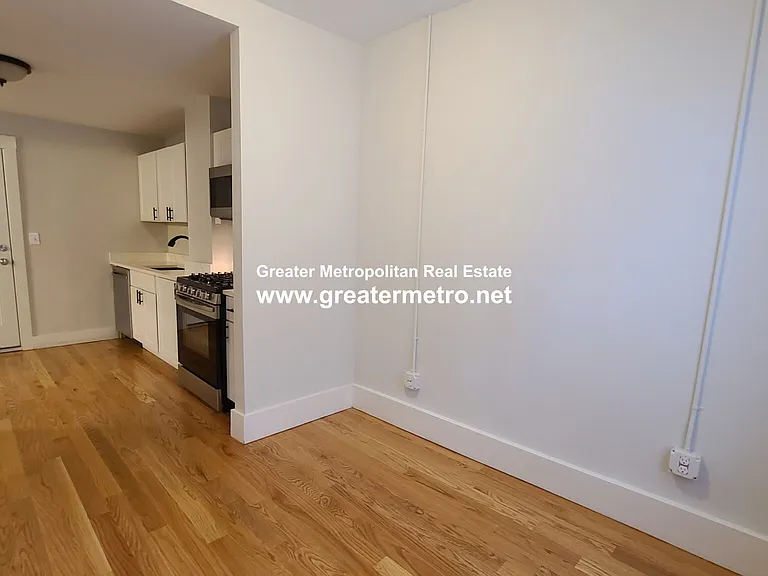7 Noyes Pl #2 — Photo 8