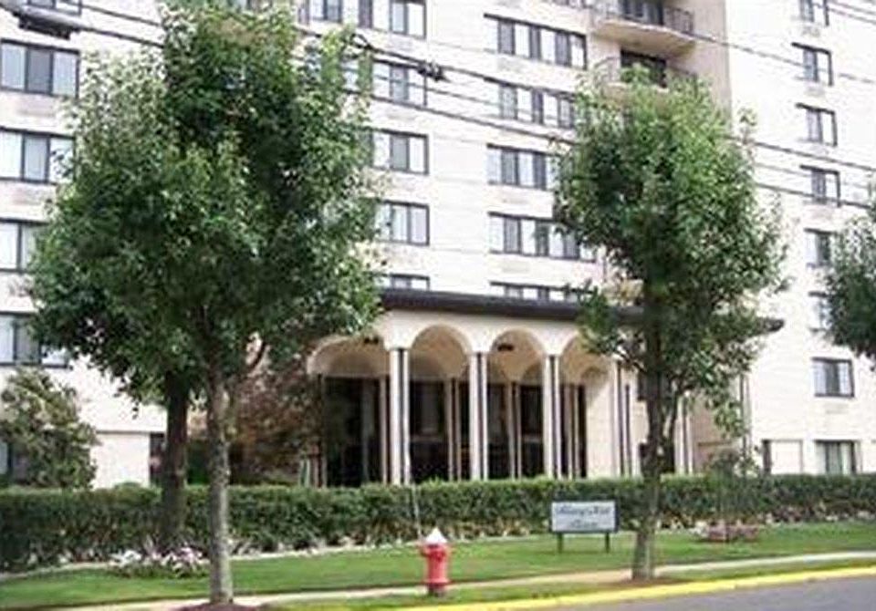 1st image of 1590 Anderson Ave APT 20A