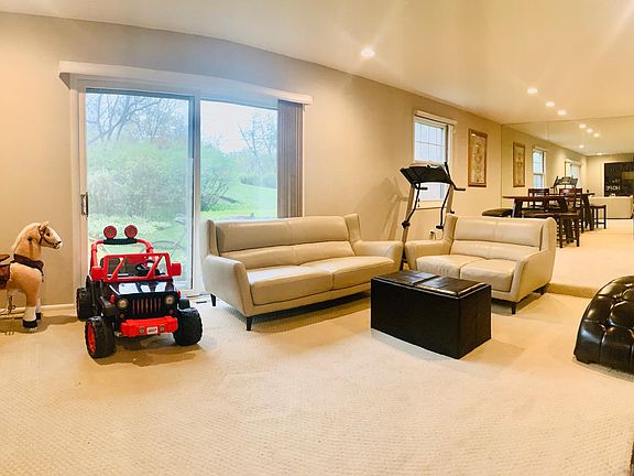 4th image of 1240 Park Ave W APT 307