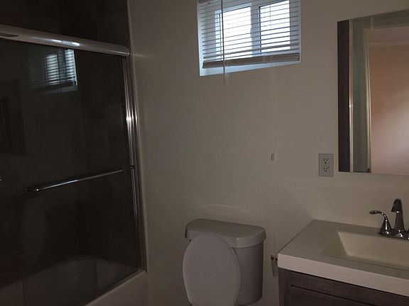 4th image of 718 E Harvard St APT A