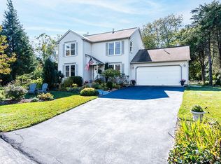39 Deer Ridge Way, South Kingstown, RI 02879