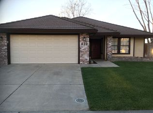 822 Cedar Canyon Cir, Galt, CA 95632
