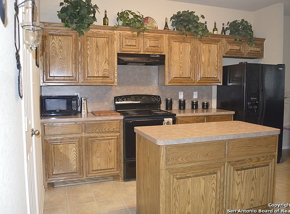 3rd image of 6538 Candleview Ct