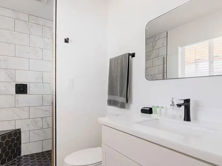 8447 E Vernon Ave — Photo 13