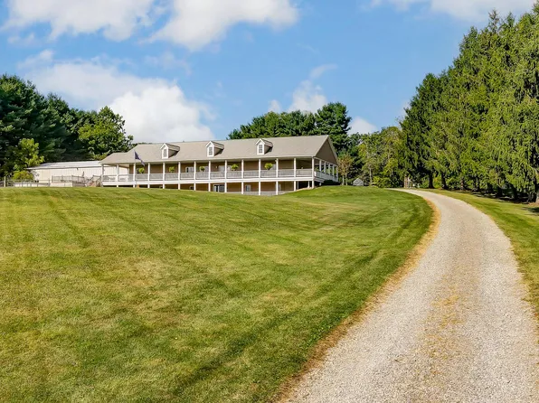 10213 Honda Hills Rd, Thornville, OH 43076