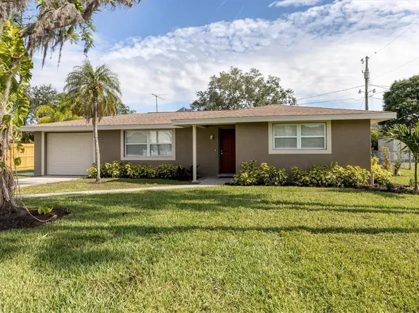 349 Willow Ln, Ellenton, FL 34222