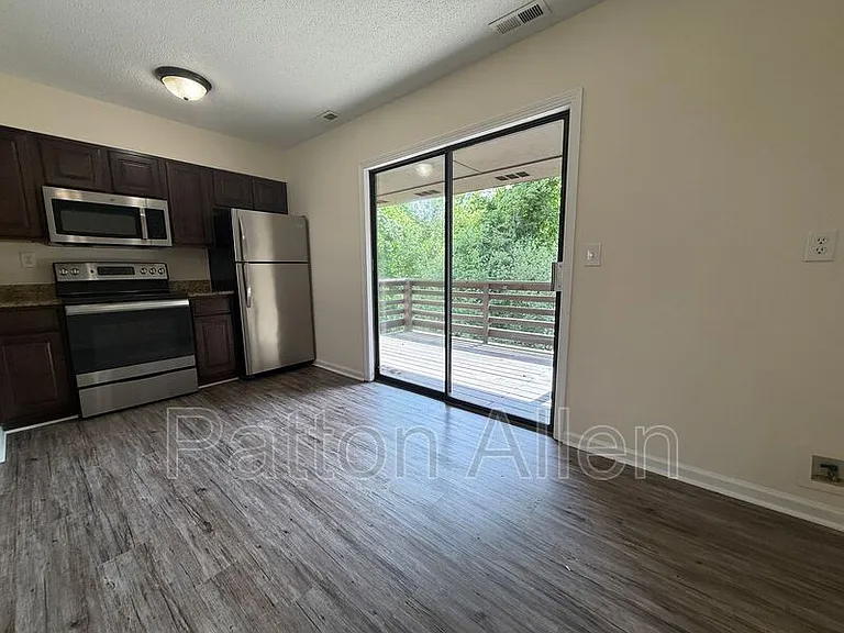 48 Dawnwood Cir — Photo 16