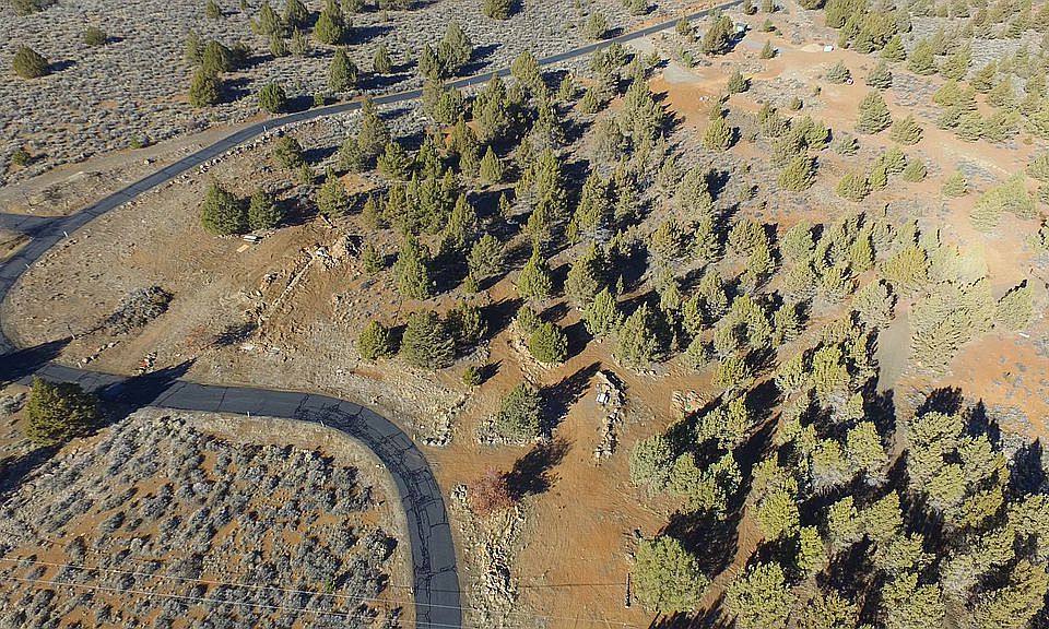 2nd image of 506-950 Castle Rock Ln