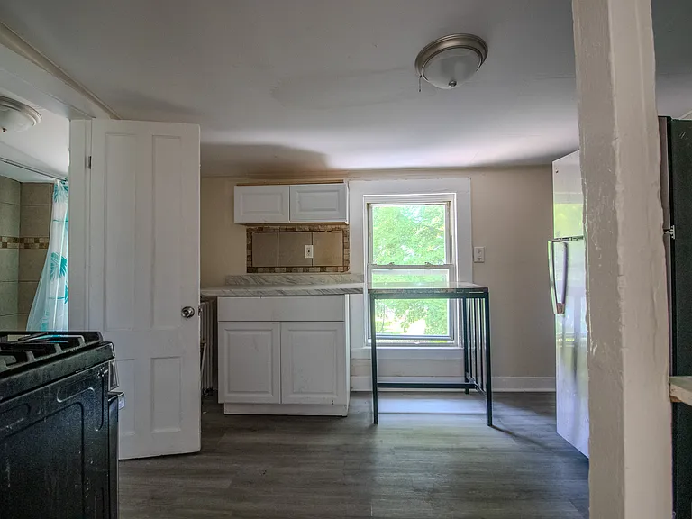 125 Shelton Ave #B2 — Photo 3