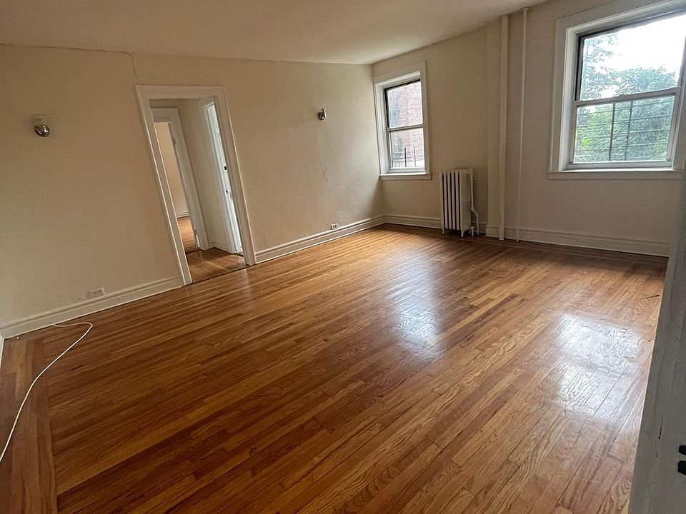 1st image of 42 Park Ave #3