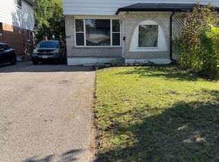 357 Durham Ct, Oshawa, ON L1J 1W8